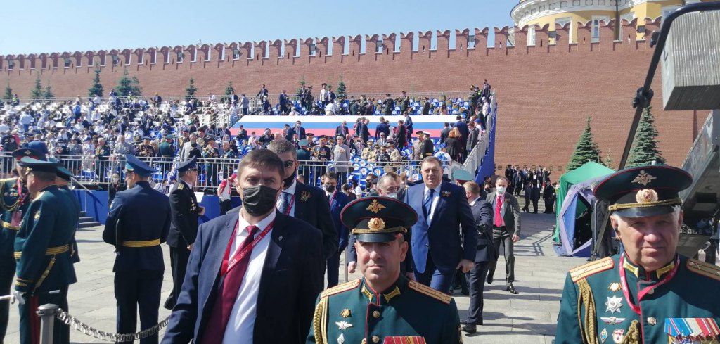 Додик на Паради побједе, Москва