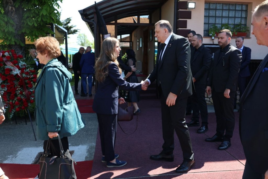 Сахрана Мире Додик