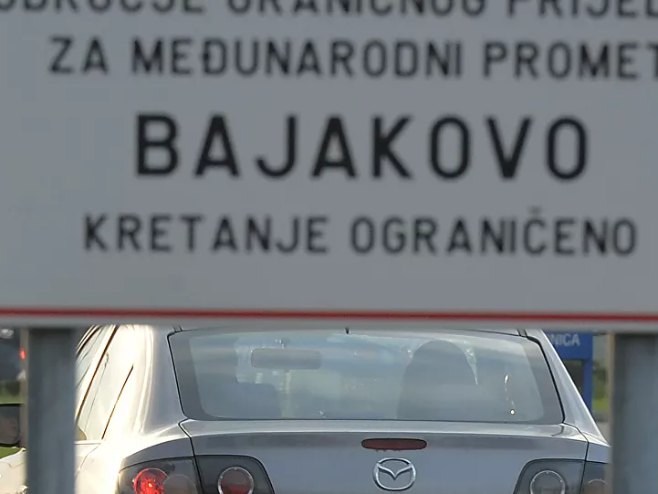 На Бајакову ухапшена двојица мушкараца, преварили жену у Загребу