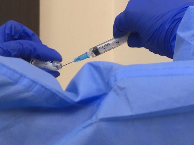 Како се вјештачка интелигенција користи у производњи руске вакцине против рака?