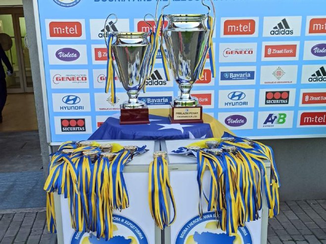 Пехар Купа БиХ Пехар Купа БиХ - Фото: РТРС