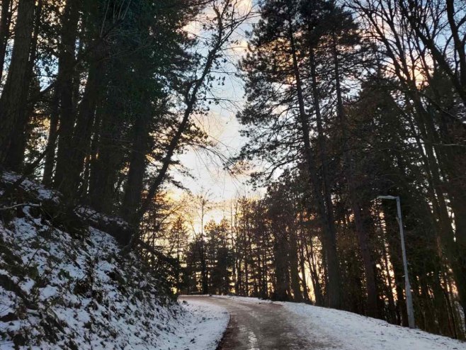 Слаб снијег на Копаонику и у Сјеници, умјерен на Златибору