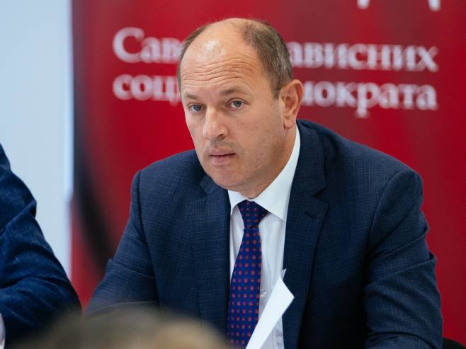 Петровић: У Бакировом страху су велике очи