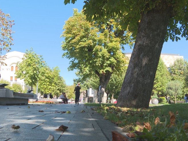 Сутра до 26 степени Целзијусових