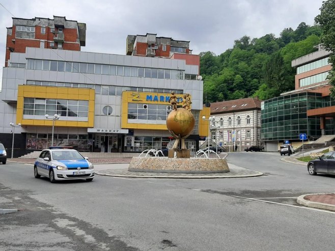 Директор Меморијалног центра у Сребреници упутио увреде на рачун јеврејског интелектуалца