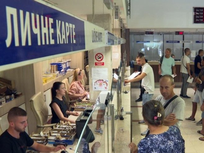 Локација за издавање личних докумената Локација за издавање личних докумената - Фото: РТРС