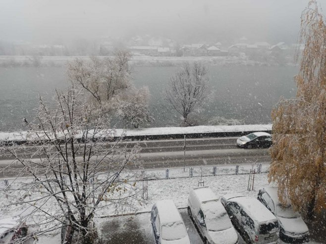 Захлађење уз кишу и снијег