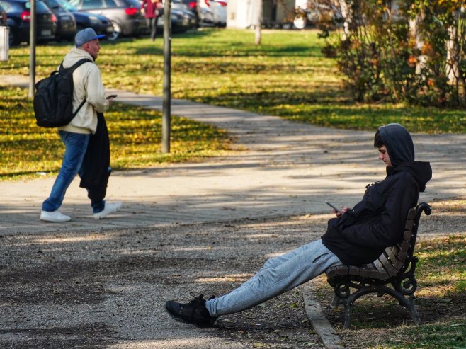 Јесен (Фото: TANJUG/ VLADIMIR ŠPORČIĆ) Јесен (Фото: TANJUG/ VLADIMIR ŠPORČIĆ) -