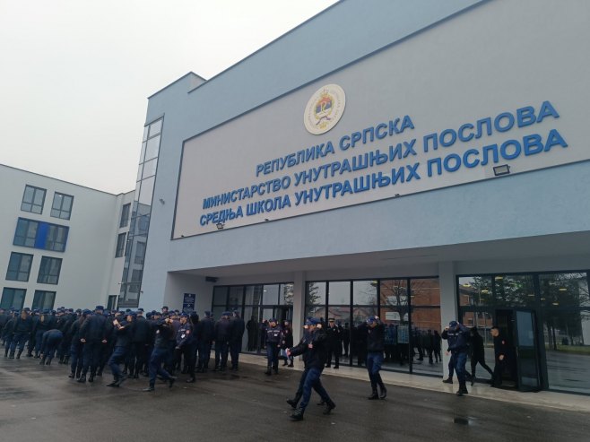 Средња школа МУП-а - Фото: РТРС