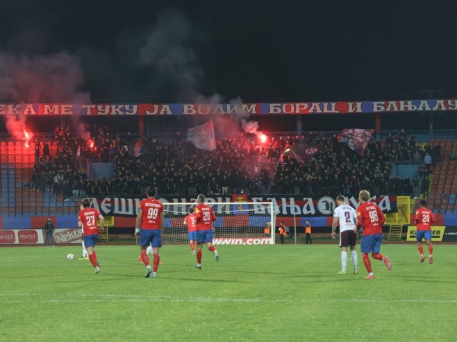 Фудбалери Борца - Фото: ZIPAPHOTO/Borislav Zdrinja