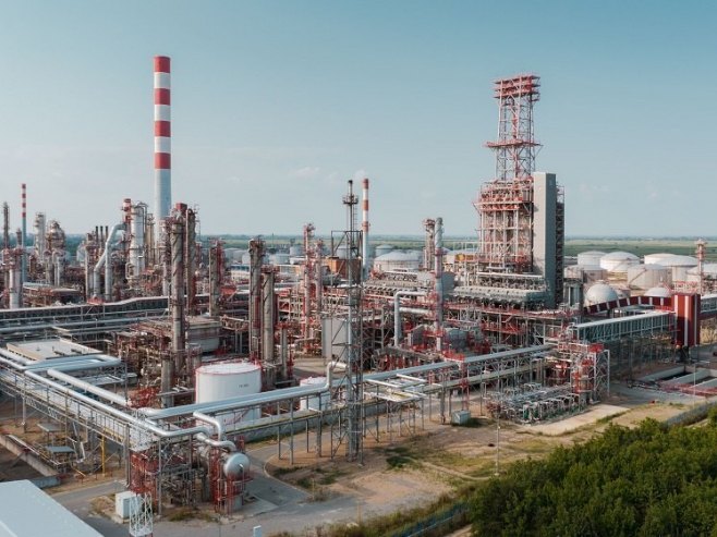 Нафтна индустрија Србије - НИС (фото: TANJUG/ NIS) - 