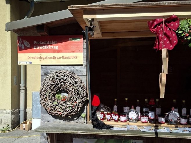 Дрвар на Дрењијади у Аустрији Дрвар на Дрењијади у Аустрији - Фото: СРНА