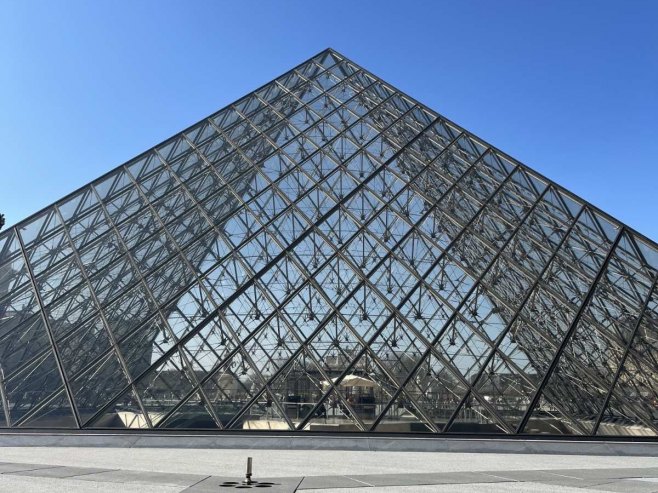 Лувр - Фото: РТРС