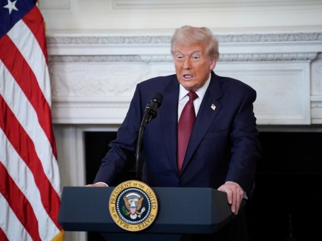 Трамп: Четвртак одговарајући рок да Украјина прихвати мировни споразум