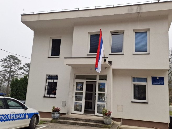 Упуцао сам себе из пушке, превезен у УКЦ