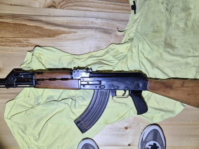 Заплијењено оружје - Фото: Уступљена фотографија