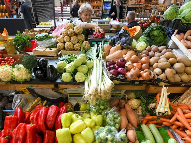 Поврће (Фото: TANJUG/ AMIR HAMZAGIĆ/bs) - 