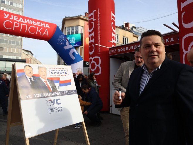 Ненад Стевандић Ненад Стевандић - Фото: ZIPAPHOTO/Borislav Zdrinja