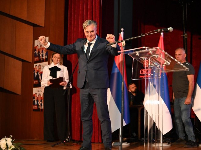 СНСД Дервента (фото: banjaluka.net/aleksandarstupar) СНСД Дервента (фото: banjaluka.net/aleksandarstupar) -