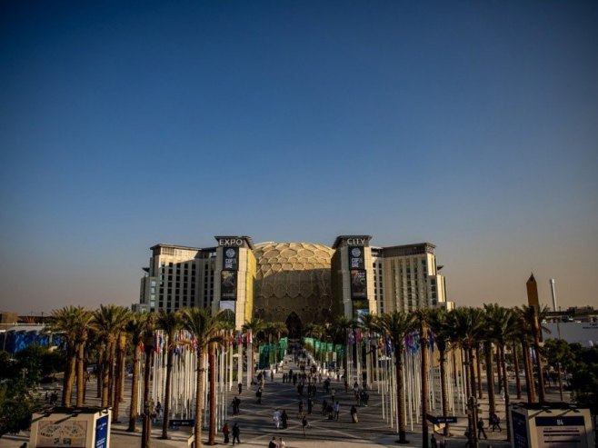 Дубаи (фото: EPA/MARTIN DIVISEK) Дубаи (фото: EPA/MARTIN DIVISEK) -