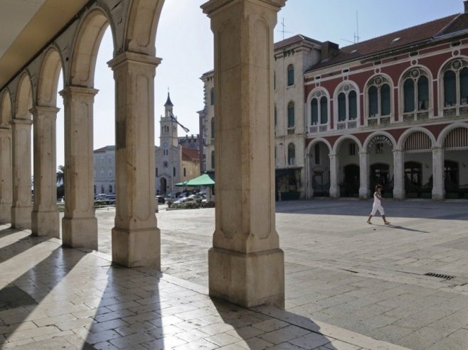 Сплит (фото: EPA/MAURITZ ANTIN) - 