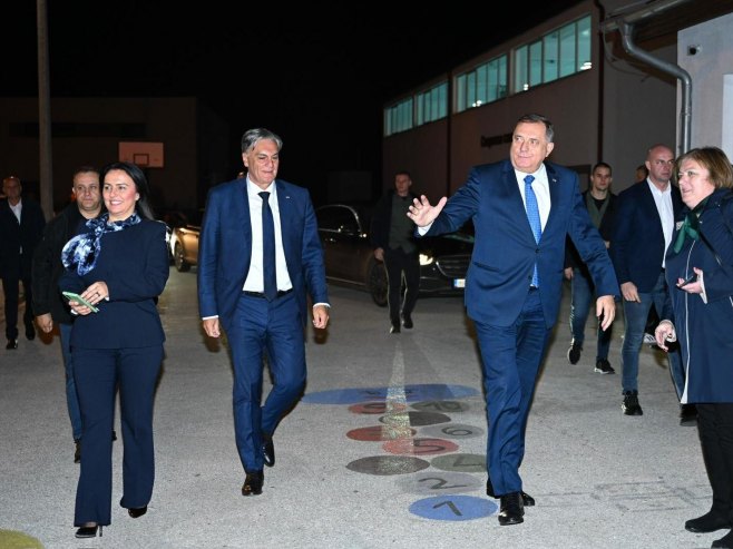 Додик и Каран у Језеру (фото: banjaluka.net/aleksandarstupar) - 