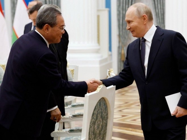 Ли Ђијанг и Владимир Путин (фото: EPA/DMITRY ASTAKHOV / SPUTNIK / GOVERNMENT PRESS SERVICE POOL / POOL MANDATORY CREDIT) - 