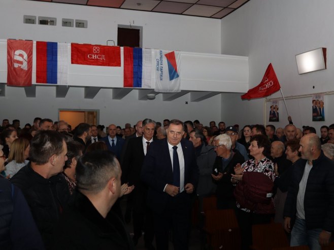 Додик и Каран у Костајници (Фото: banjaluka.net/aleksandarstupar)) - 