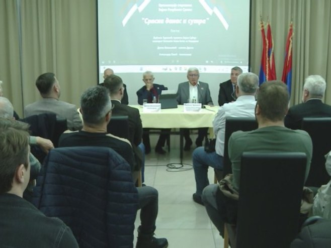 Трибина у Бијељини - Фото: РТРС