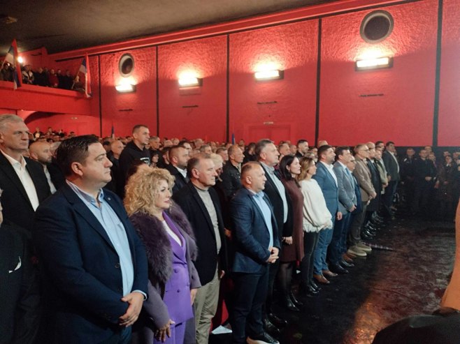 СДС Бијељина-трибина СДС Бијељина-трибина - Фото: СРНА