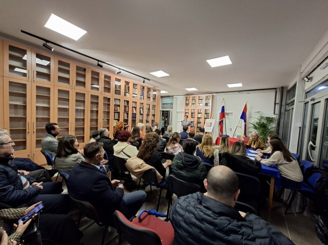 Рецитоване пјесама Јесењина на руском језику Рецитоване пјесама Јесењина на руском језику - Фото: СРНА