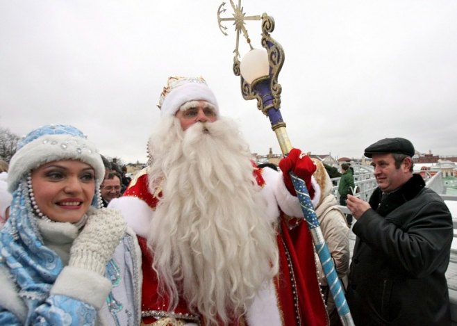 Руски Дјед Мраз (Фото: EPA/ANATOLY MALTSEV) - 