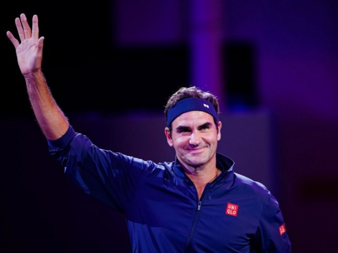 Роџер Федерер (Фото: EPA/ALEX PLAVEVSKI) - 