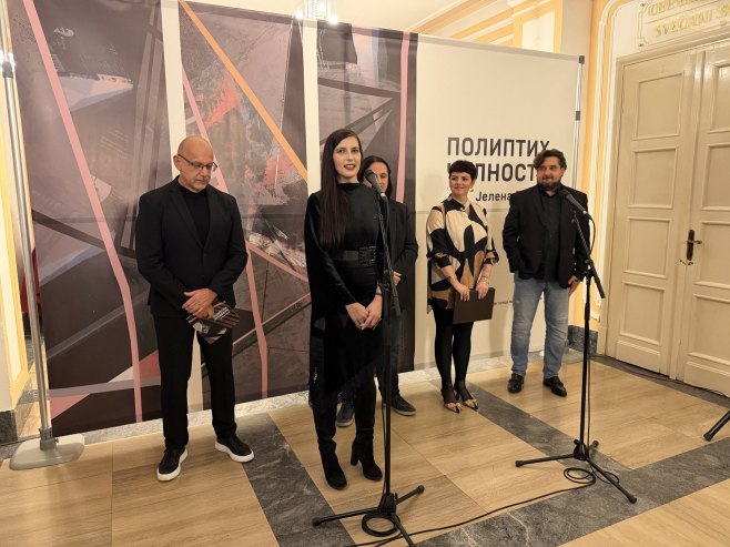 Изложба "Полиптих чулности" Изложба "Полиптих чулности" - Фото: СРНА