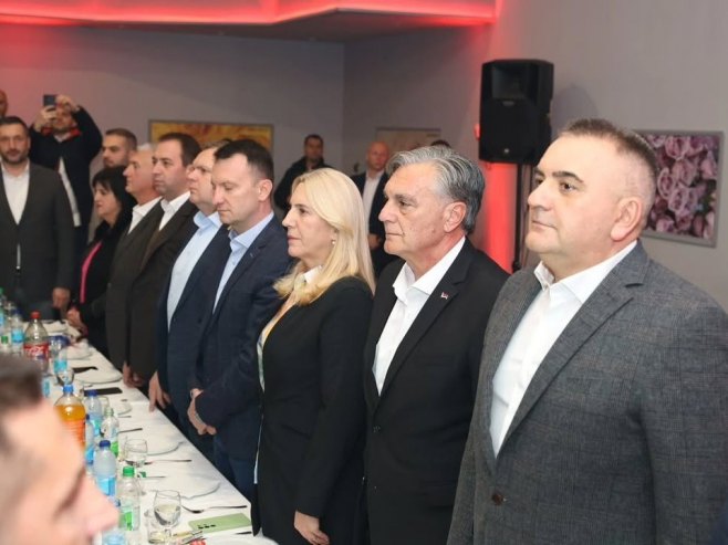 СНСД у Бањалуци (фото: instagram.com/zeljka.cvijanovic) - 