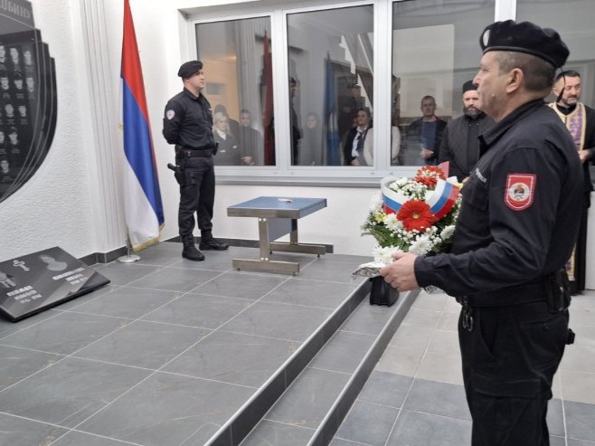 Парастос у Мркоњић Граду Парастос у Мркоњић Граду - Фото: РТРС