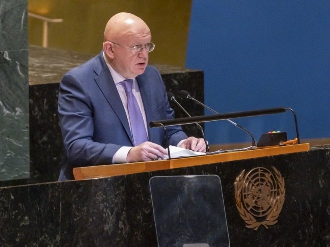 Василиј Небензја (Фото: EPA/SARAH YENESEL) Василиј Небензја (Фото: EPA/SARAH YENESEL) -