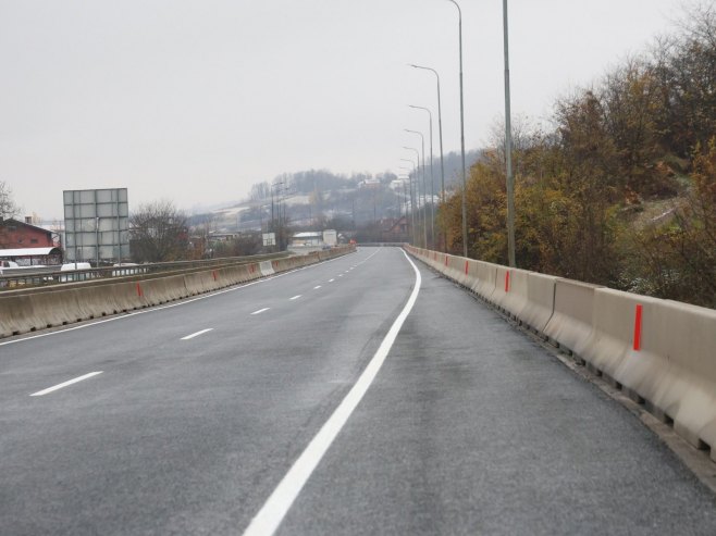 Брза цеста - Фото: ZIPAPHOTO/Borislav Zdrinja