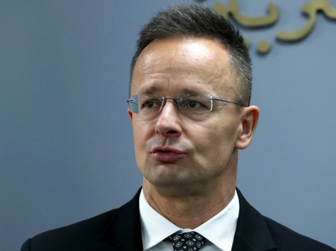 Сијарто: За све је важно што нови амерички план предвиђа укидање антируских санкција