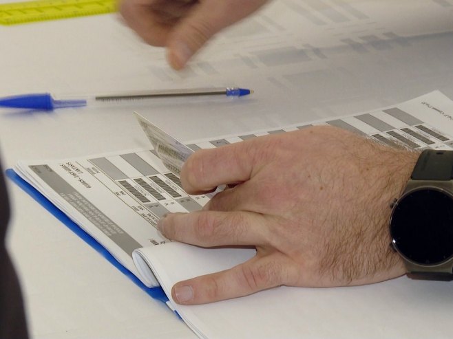 Гласање Гласање - Фото: РТРС