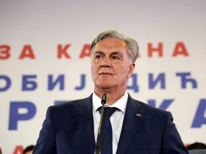 Синиша Каран - Фото: ZIPAPHOTO/Borislav Zdrinja