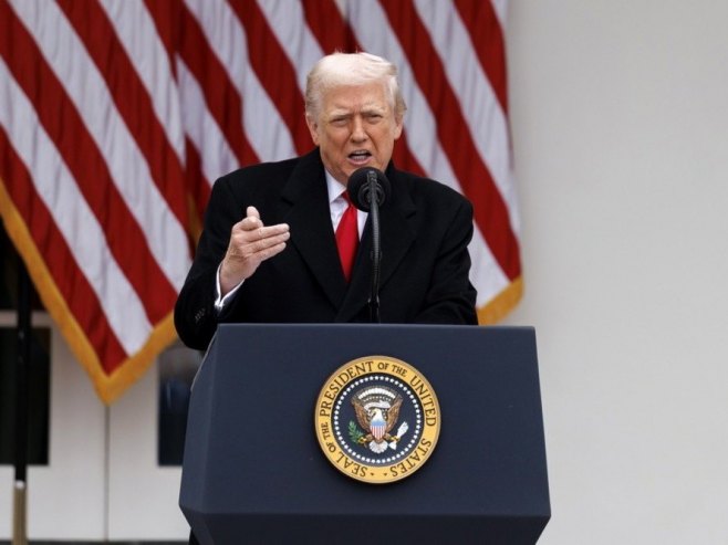 Доналд Трамп (Фото: EPA/WILL OLIVER / POOL POOL) - 