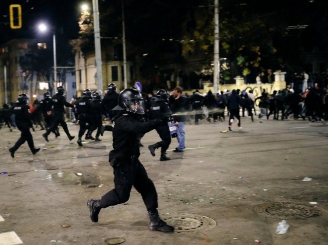 Софија (Фото:  EPA/BORISLAV TROSHEV) - 