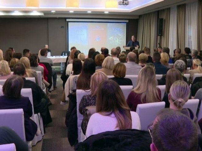 Предавање у Добоју - Фото: РТРС