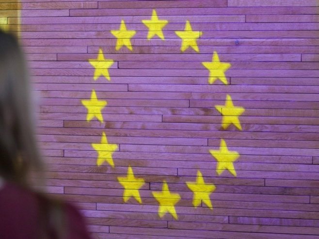 Европска унија застава (фото: EPA/RONALD WITTEK) - 