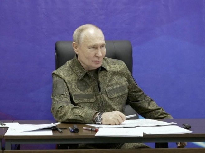 Владимир Путин (Фото: EPA/RUSSIAN PRESIDENTIAL PRESS SERVICE) - 