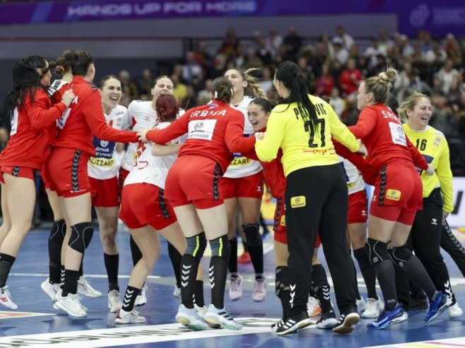 Рукометашице Србије (Фото: EPA/CHRISTOPHER NEUNDORF) Рукометашице Србије (Фото: EPA/CHRISTOPHER NEUNDORF) -