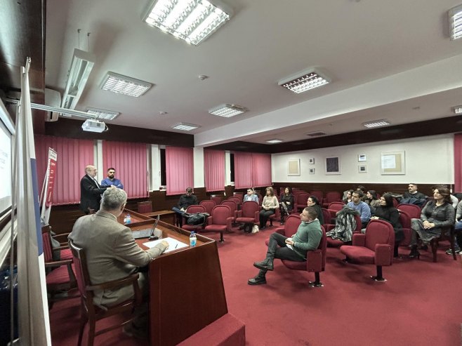 Едукација о холокаусту - Фото: СРНА