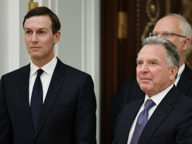Виткоф и Кушнер (Фото: EPA/ALEXANDER KAZAKOV) - 