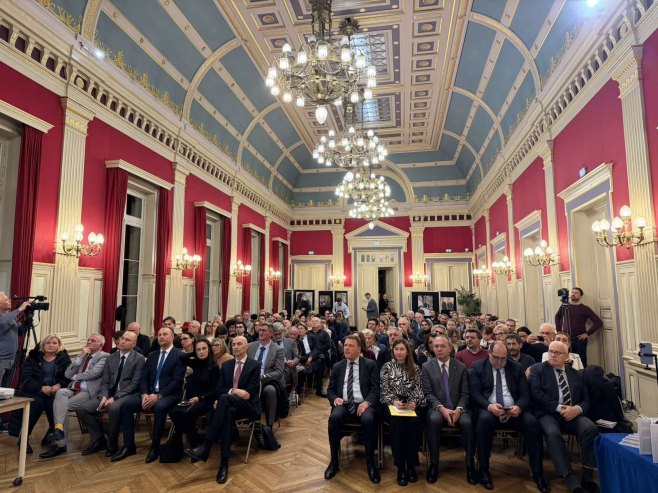 Округли сто о Дејтонском споразуму у Паризу Округли сто о Дејтонском споразуму у Паризу - Фото: РТРС